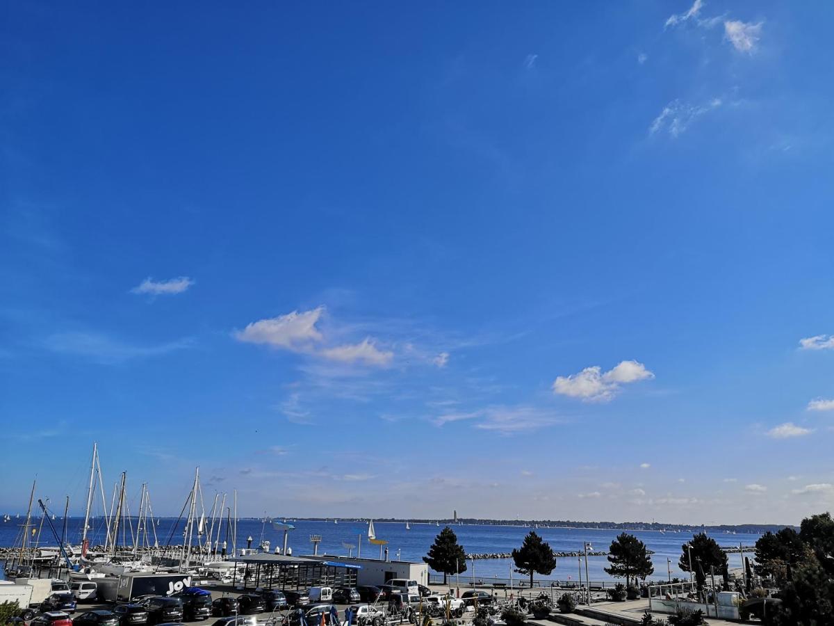 Sunny Seaside Apartment คีล ภายนอก รูปภาพ